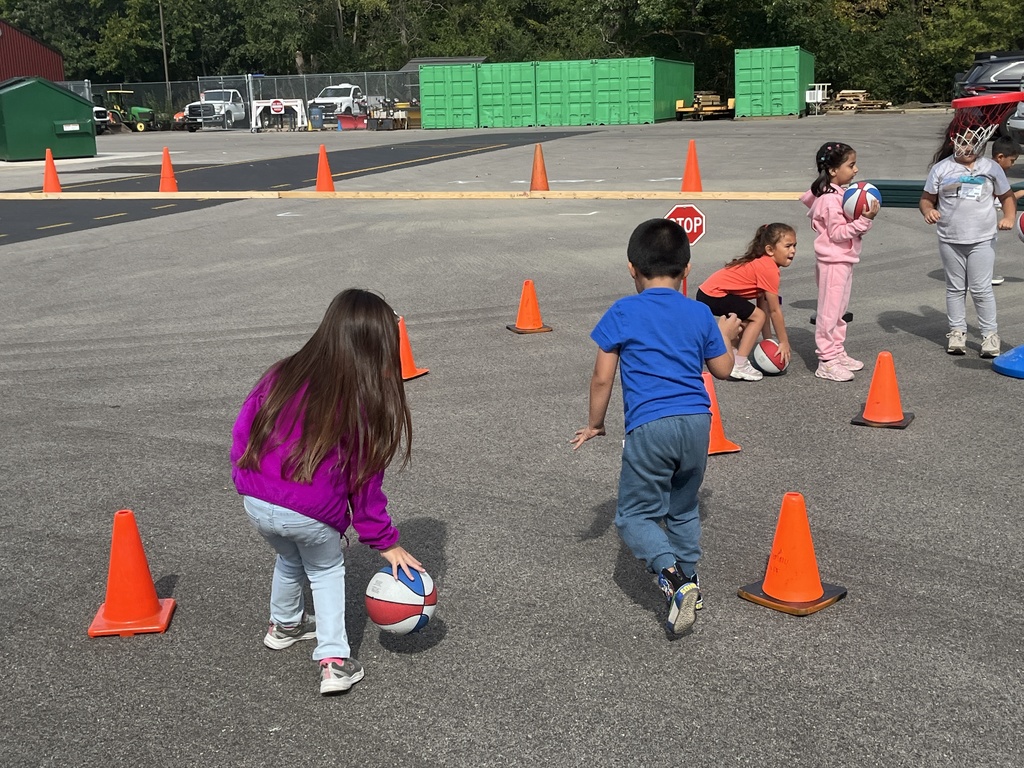 Basketball stations at outdoor P.E. at Woodland Primary
