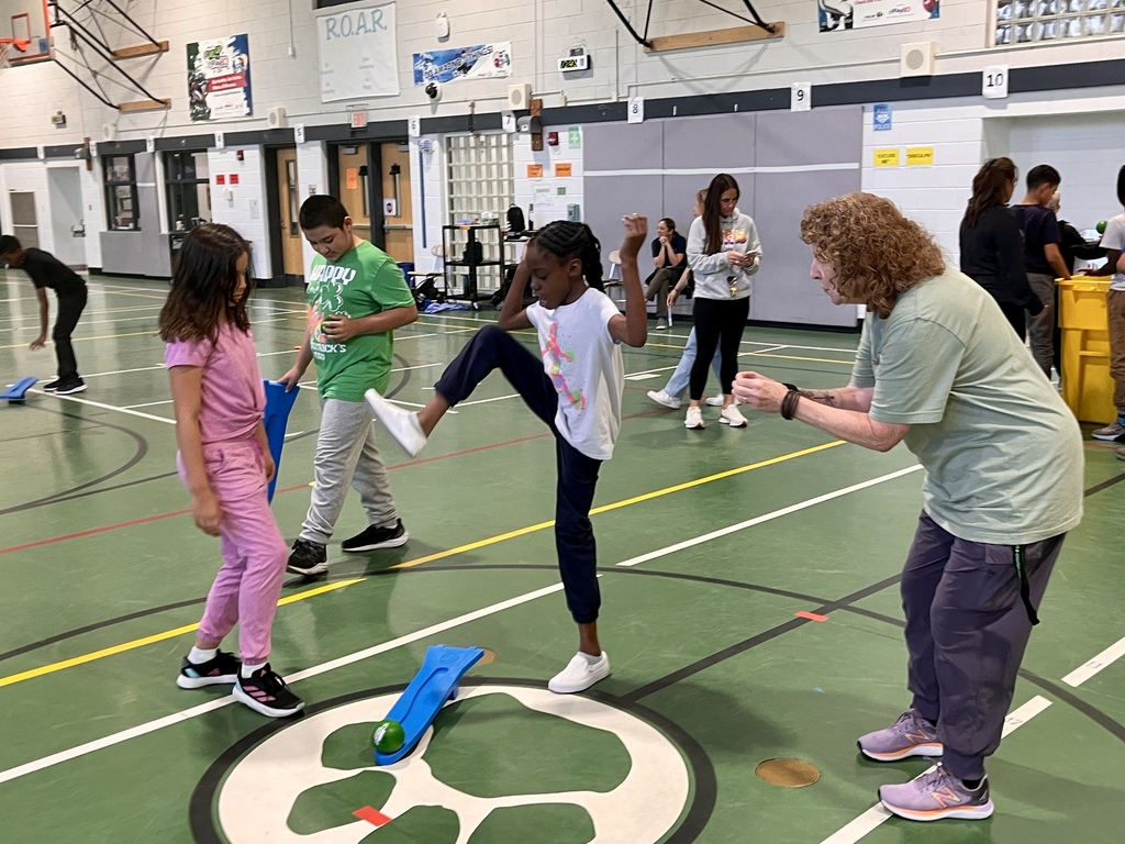 Woodland Intermediate P.E. Class Oct. 2025