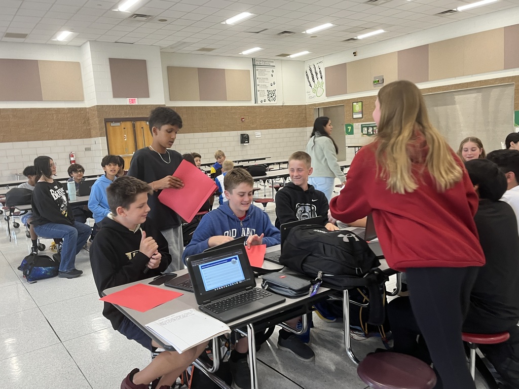 Red Ribbon Week Posters with NJHS and SOS students at WMS