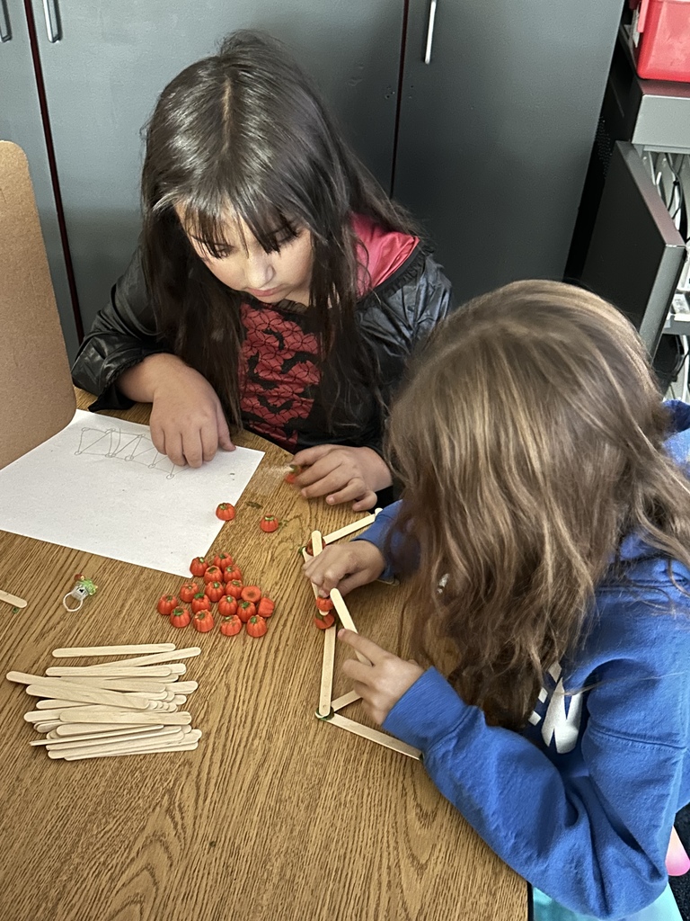 Pumpkin Tower STEM Challenge