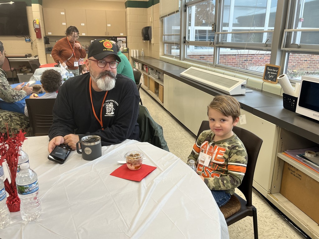 Veterans Day Breakfast at Primary