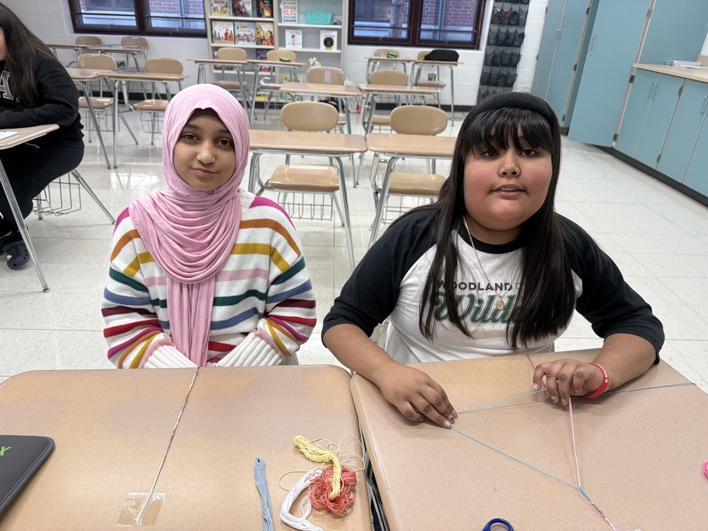 Voice and Vibe Club at WMS making friendship bracelets 