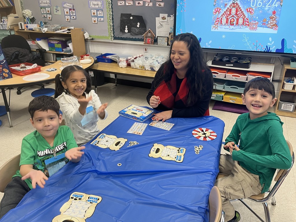 Woodland Primary Winter Parties, Dec. 2025