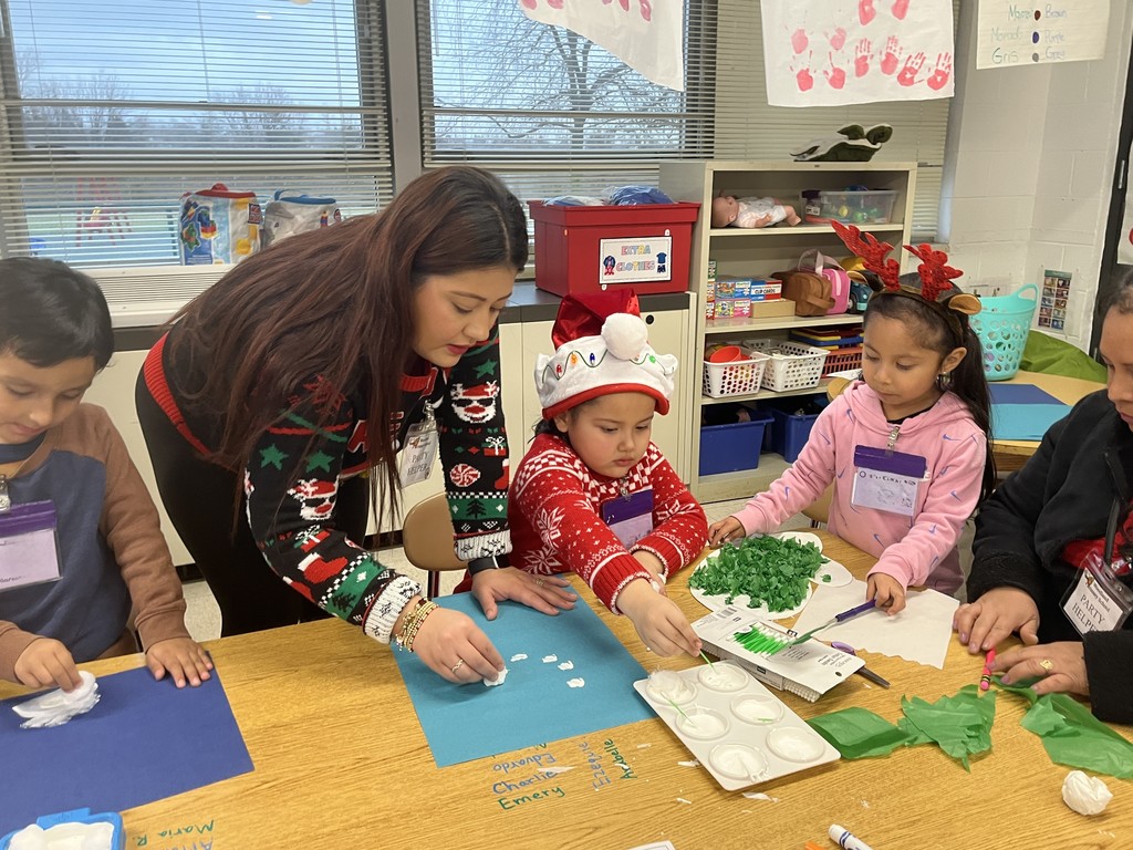 Woodland Primary Winter Parties, Dec. 2025