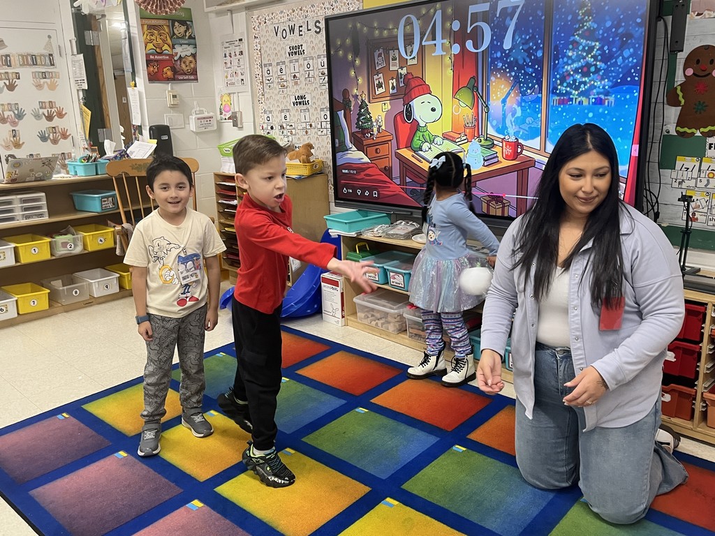 Woodland Primary Winter Parties, Dec. 2025