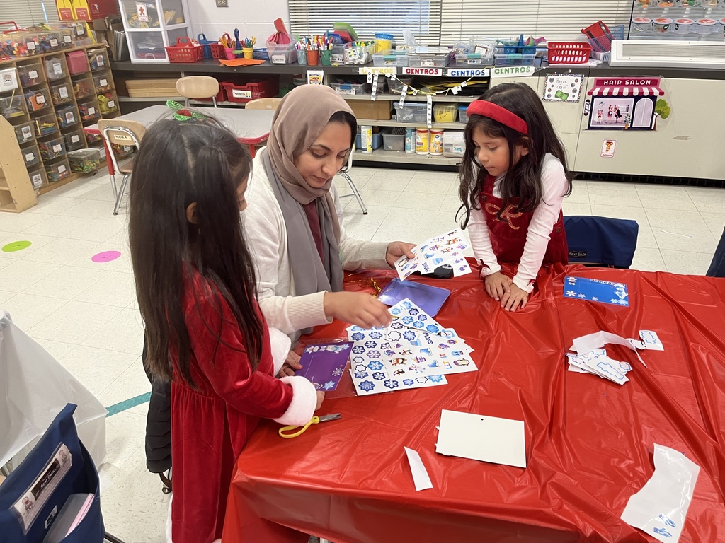 Woodland Primary Winter Parties, Dec. 2025