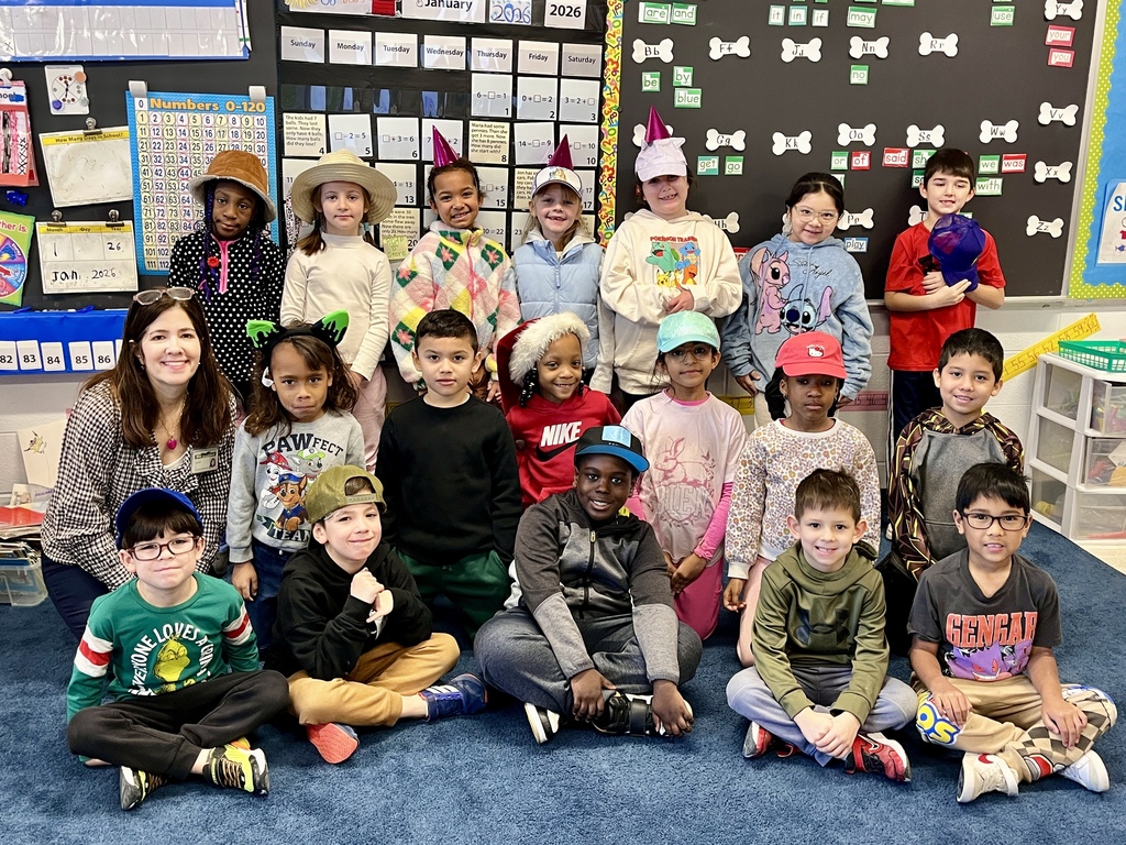 Ms. Buckland's 1st grade class at Elementary