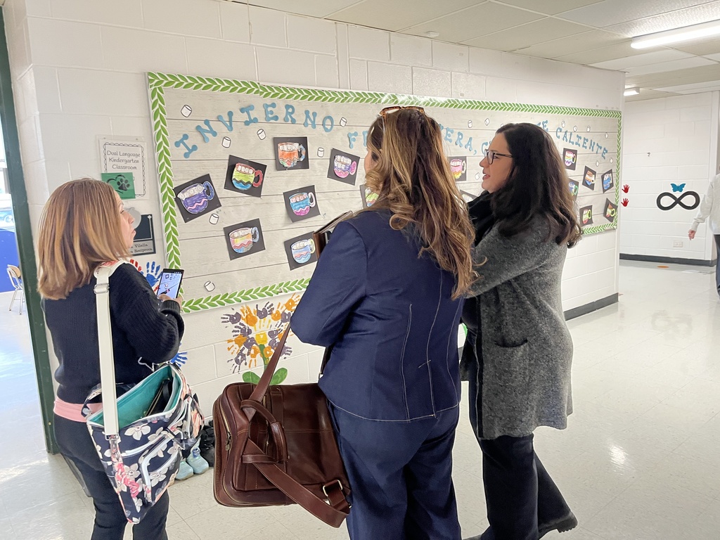 Educators from Birminham City Schools in Alabama tour Woodland's Dual Language Program 