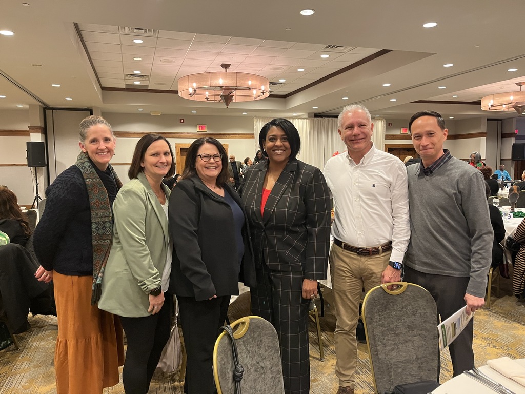 Tiffany Drake Recognized as NAUW Northshore Branch Educator of the Year