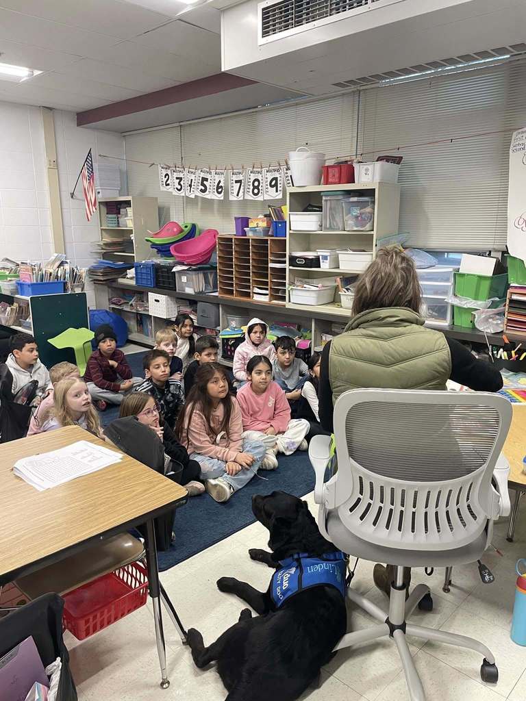 Leaders are Readers at Woodland Elementary 