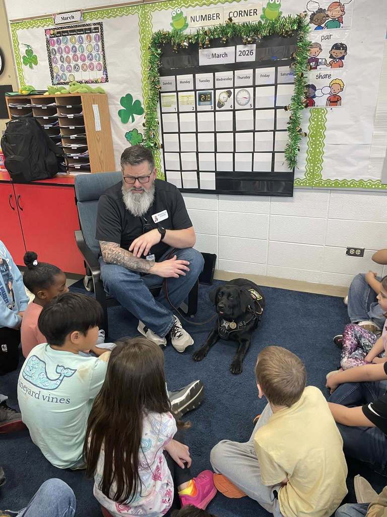 Leaders are Readers at Woodland Elementary 