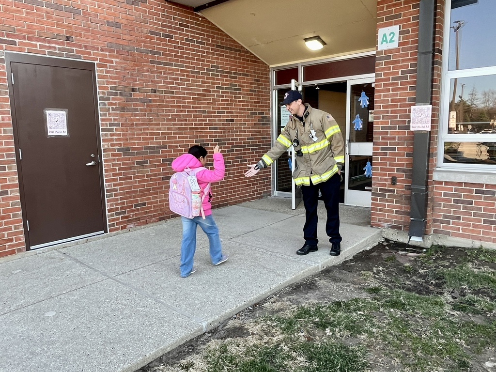 Morning Greetings from the Gurnee Fire Department at Woodland Primary