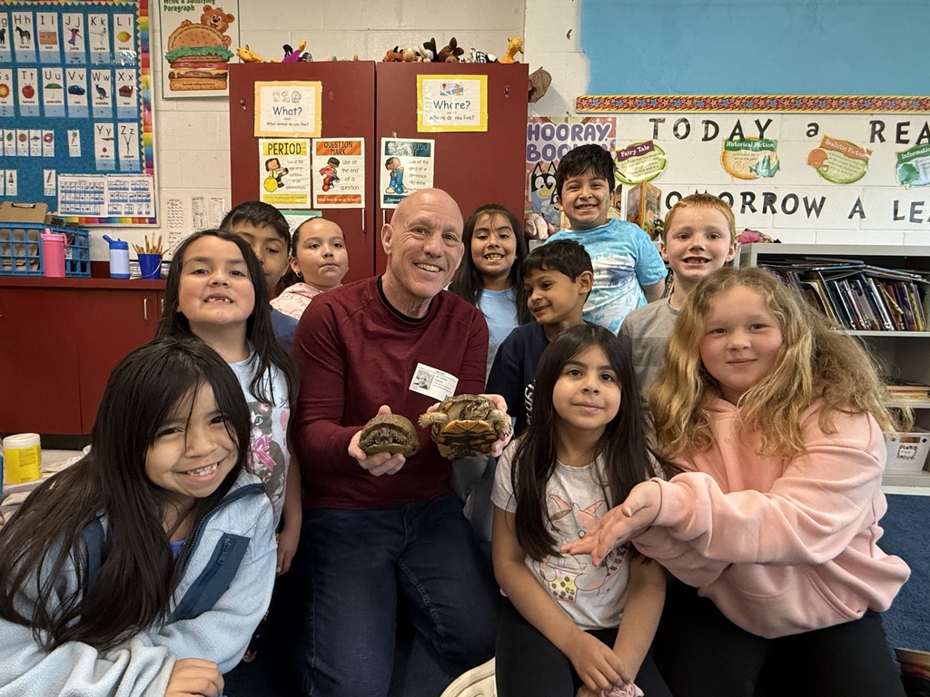 Classroom visitor brings turtles to show the students