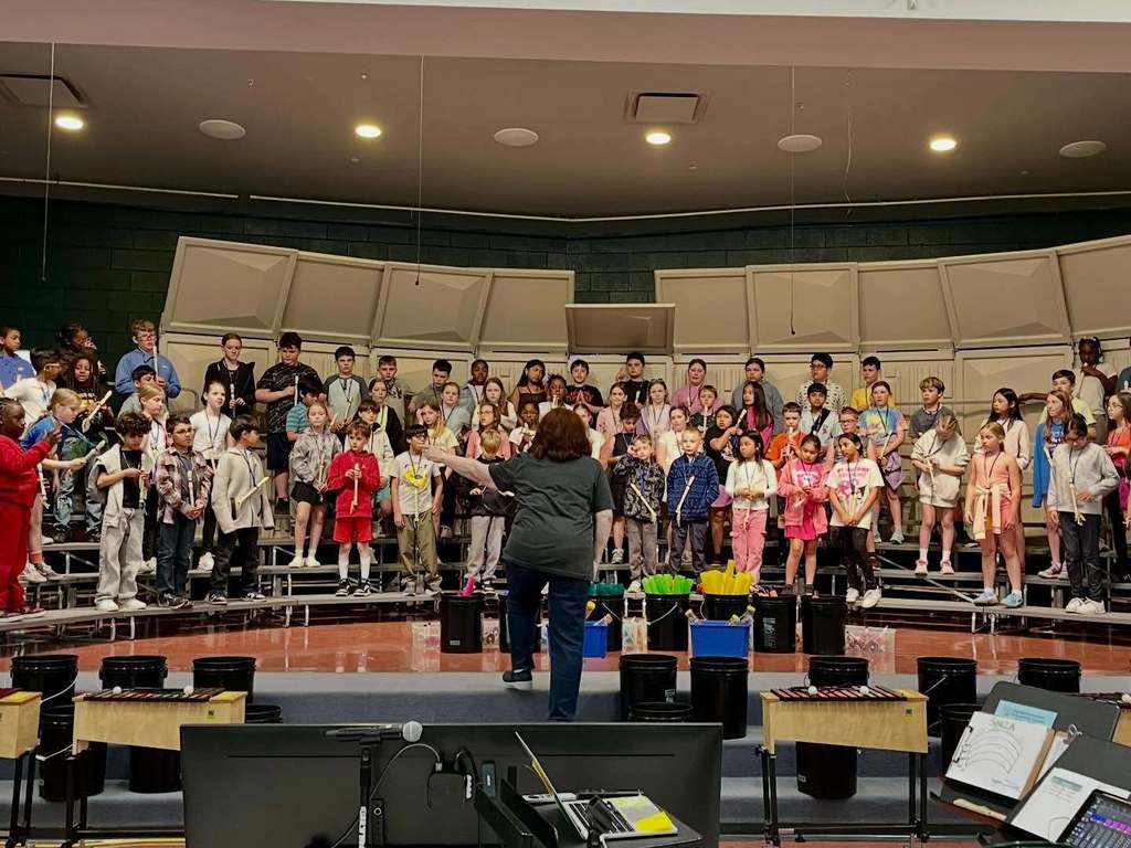 Rehearsals underway for the 4th Grade Music Concerts at Woodland Intermediate! #LifeintheW 🎶💚