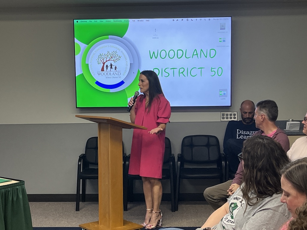 Heather Weideman addresses the Board of Education Members, April 2026