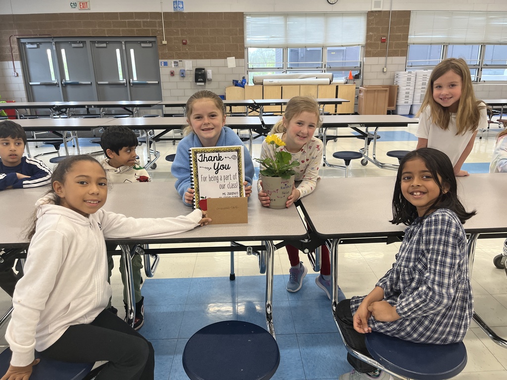 Students with gifts for their specail community volutneer
