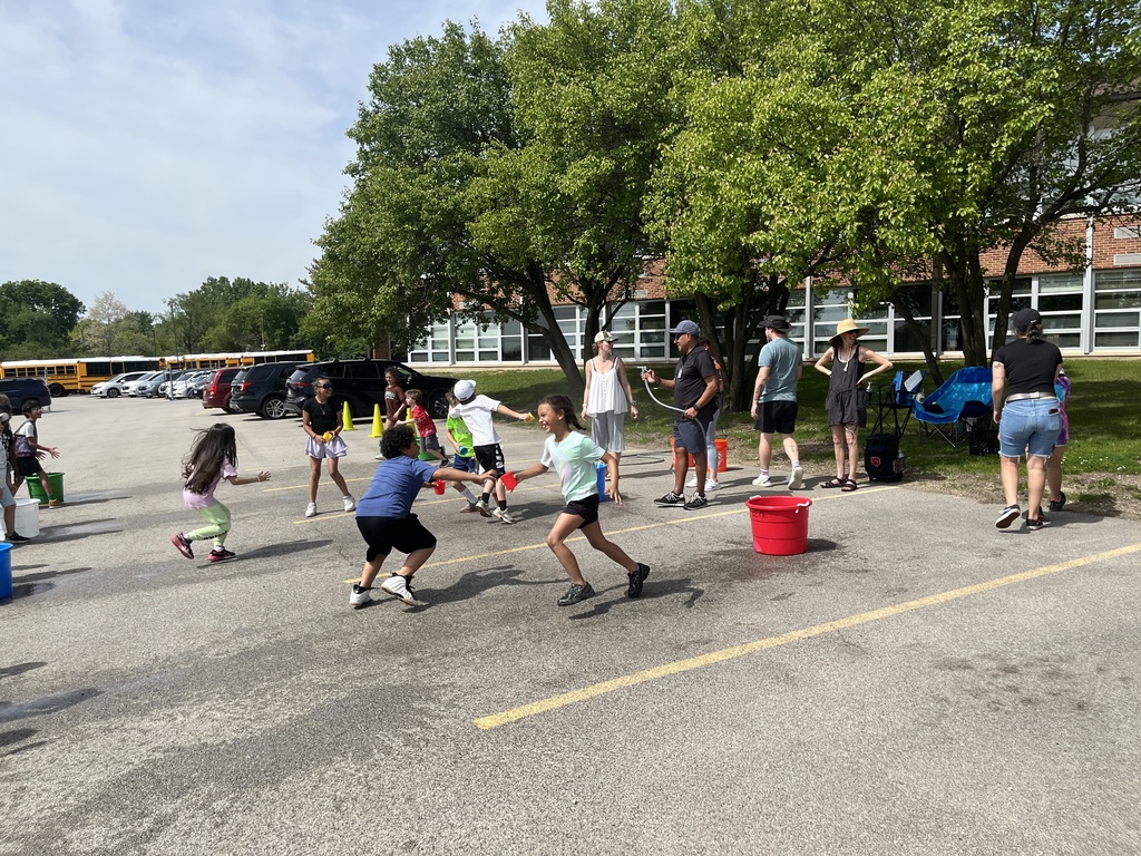 water relays Field Day at Woodland Elementary, May 2026