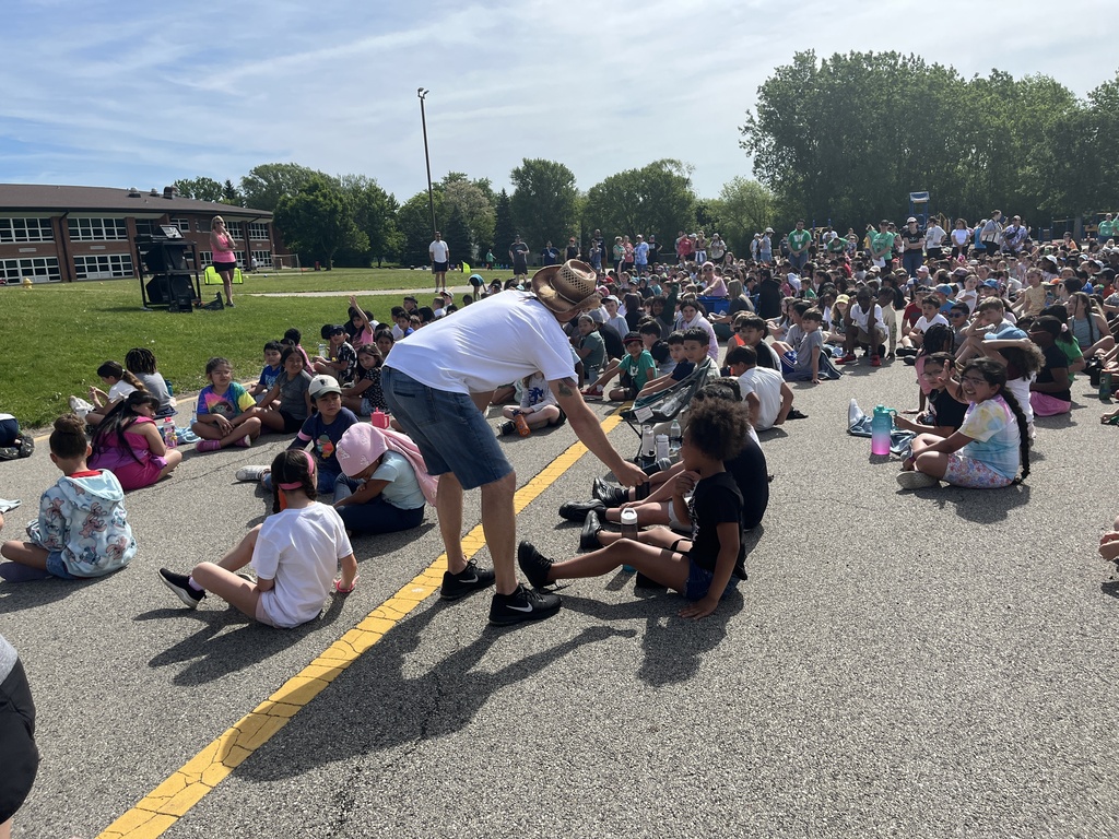 Field Day at Woodland Elementary, May 2026