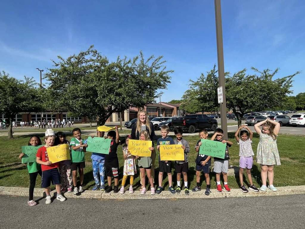 Woodland Elementary 3rd Grade Parade