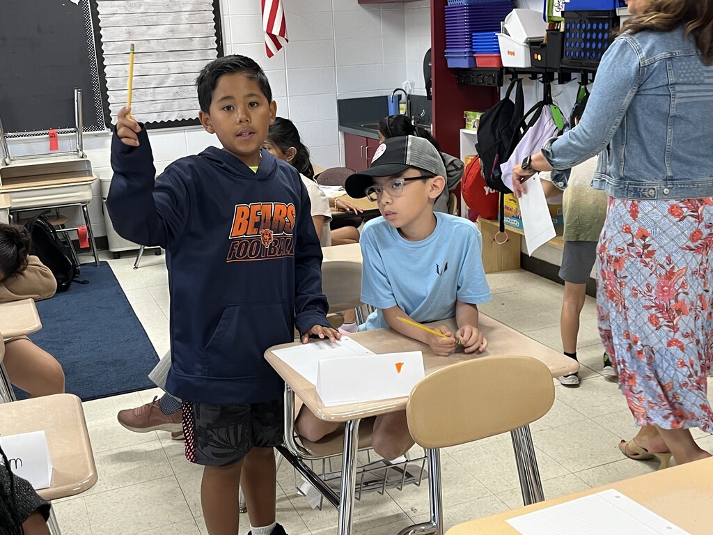 Summer in the W - Students work in pairs to calculate the costs of going out to lunch
