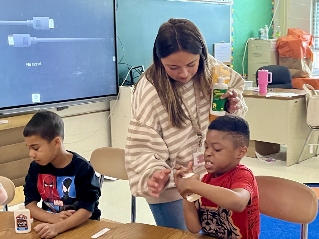 Making SLIME at Wildcat Summer Adventures in Ms. Fontana's class