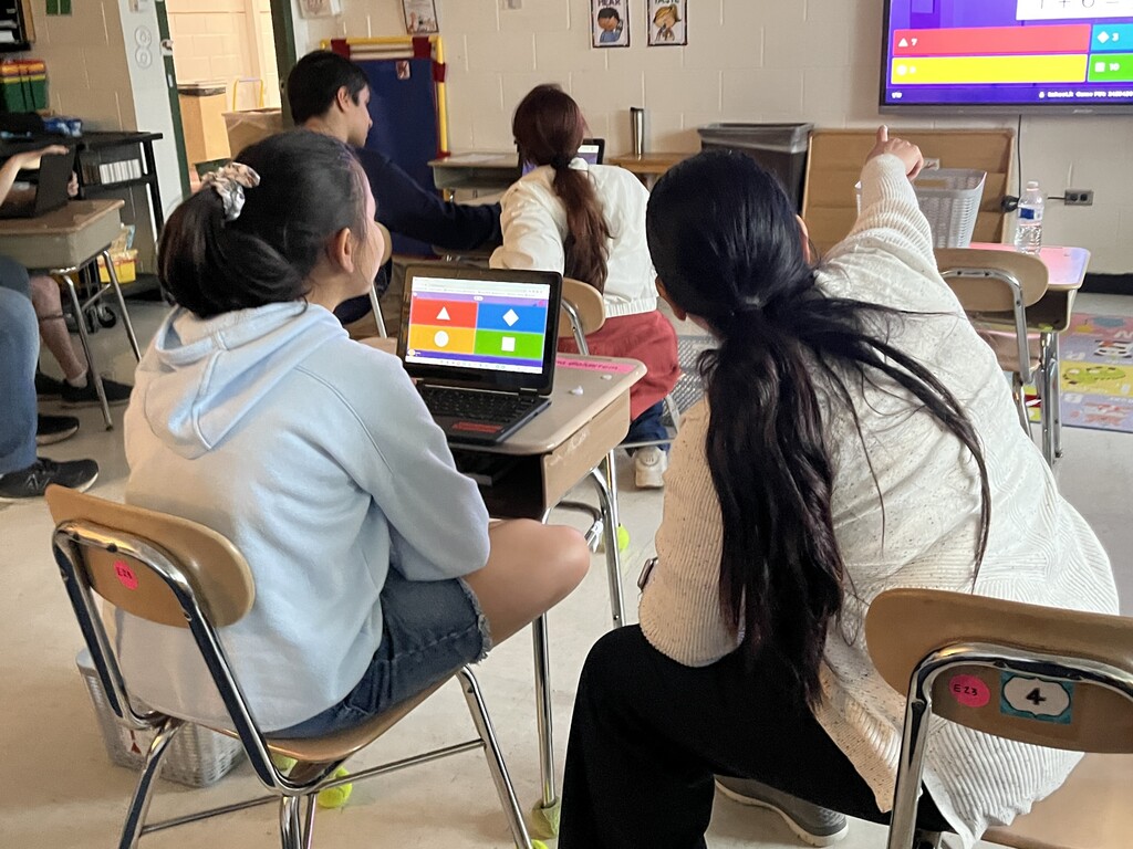 Kahoot! Math Quiz in Ms. Kuruvilla's class