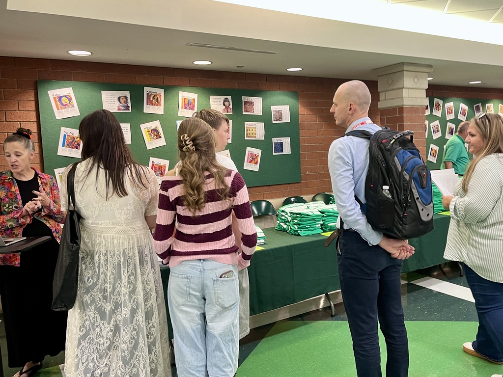 Welcoming students to Sneak Peek, Aug. 2026