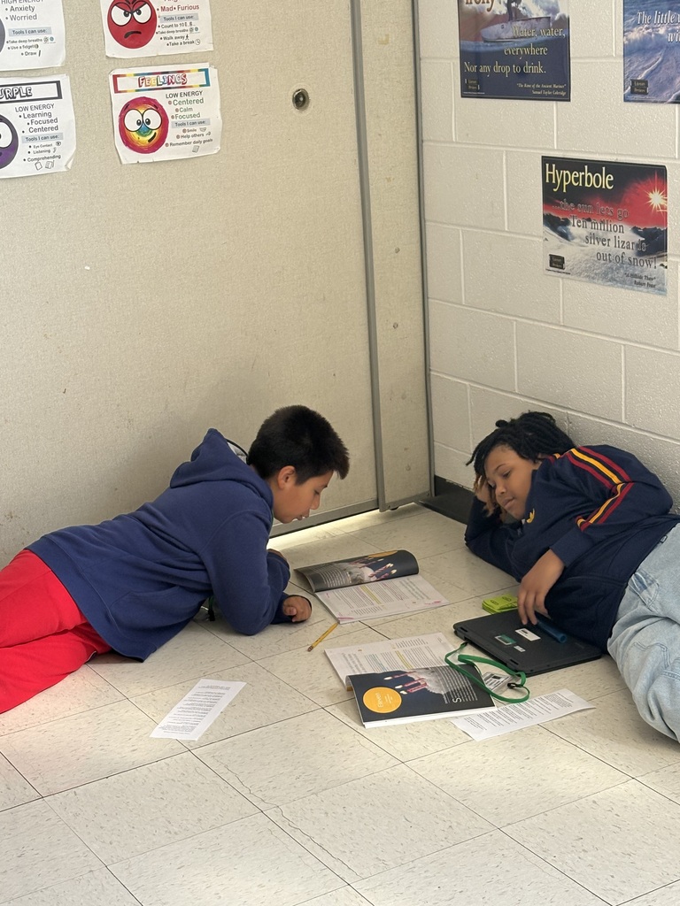 Students work in pairs to annotate a short story at WMS