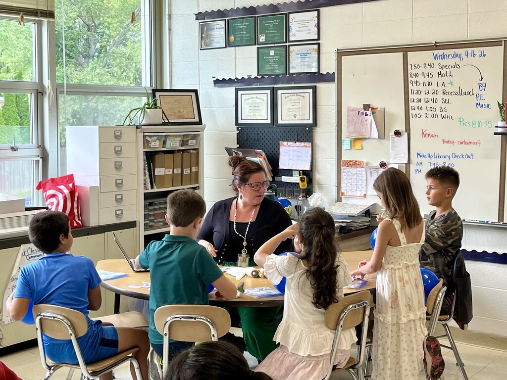 The students in Ms. Rinkenberger's class had fun making globes during social studies