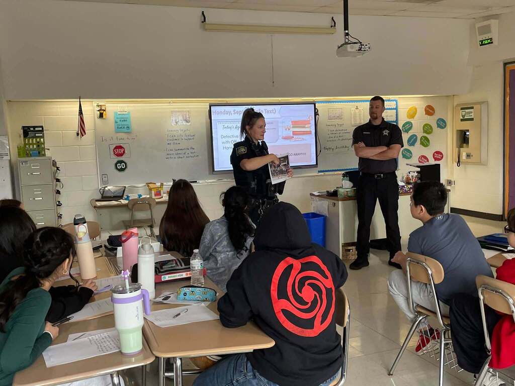 Students in Ms. Wakefield's class working the Dets. Hansen and Parsell