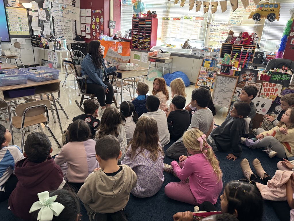 Guest Reader in 1st Grade