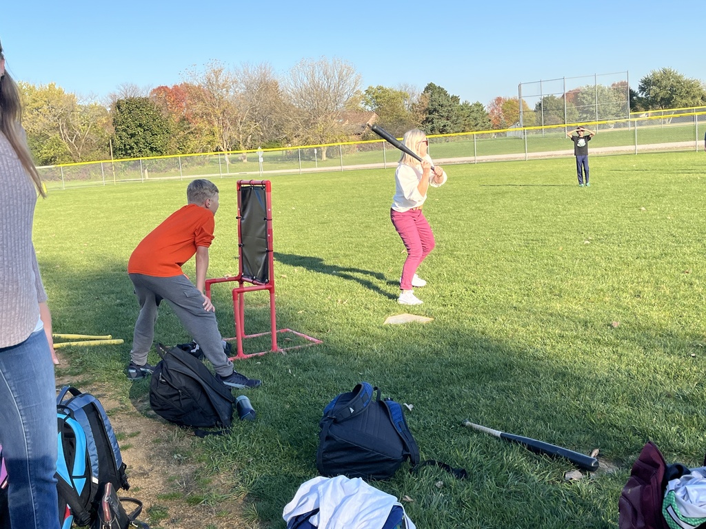 The WMS Wiffle Ball Club closed out their fall season with a Students vs. Parents game
