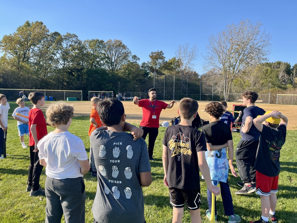 The WMS Wiffle Ball Club closed out their fall season with a Students vs. Parents game