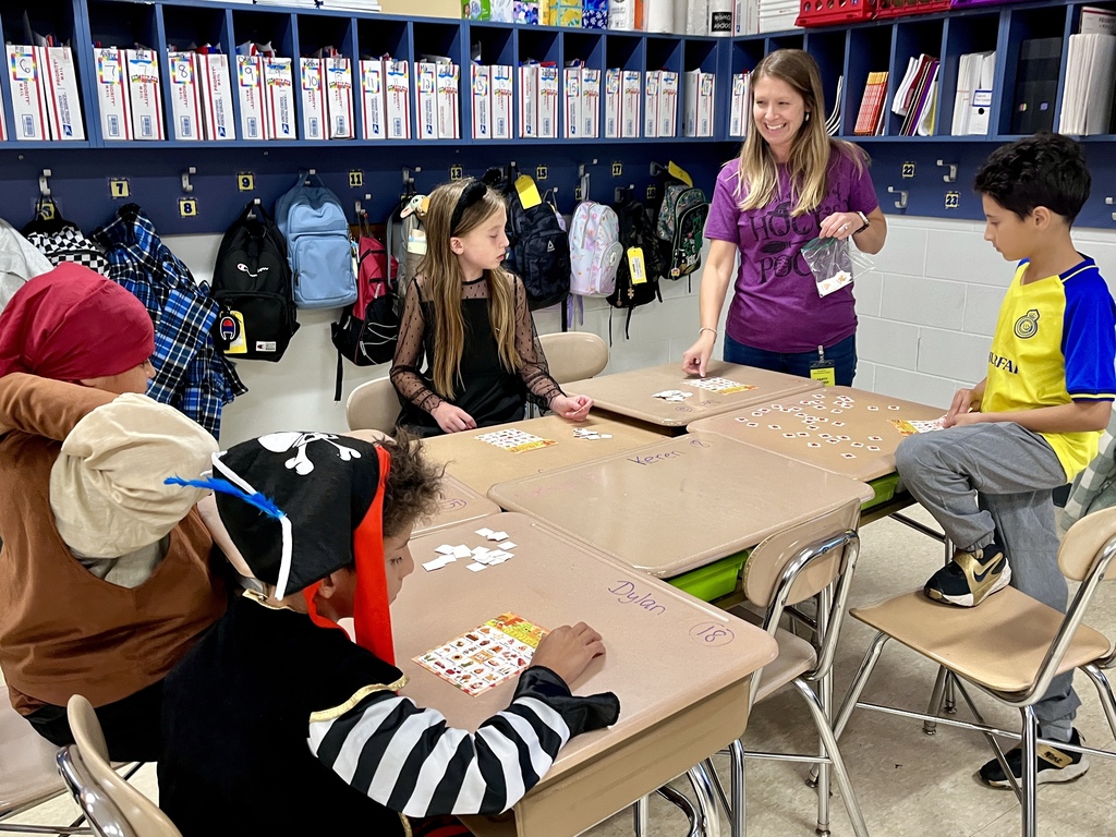 Students playing a game at Fall Fest