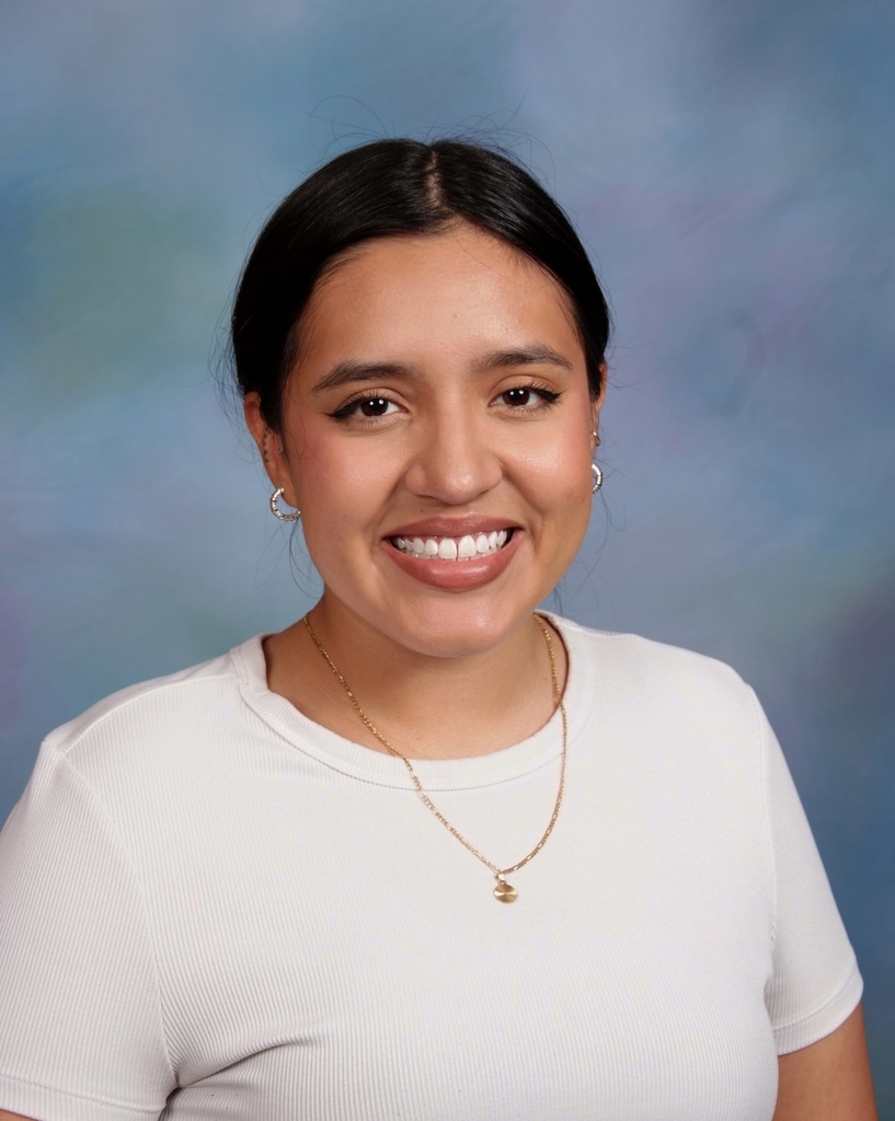 Margarita Castrejón, Educator of the Year: Middle School Teacher – Middle School