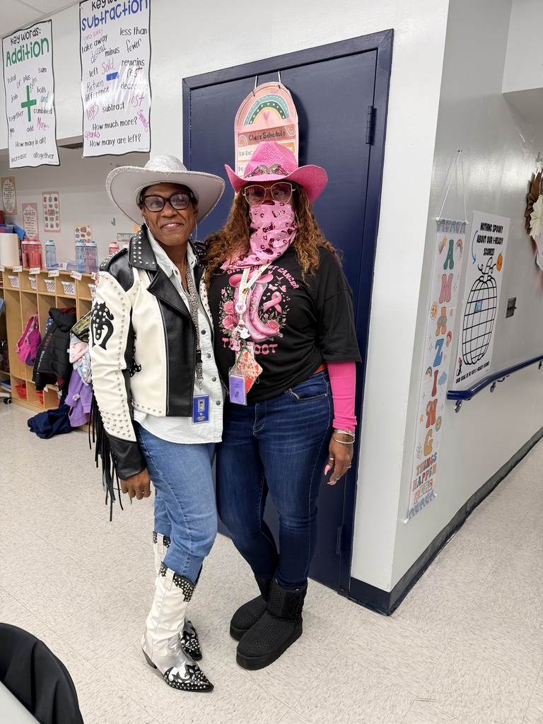 Best dressed cowgirls