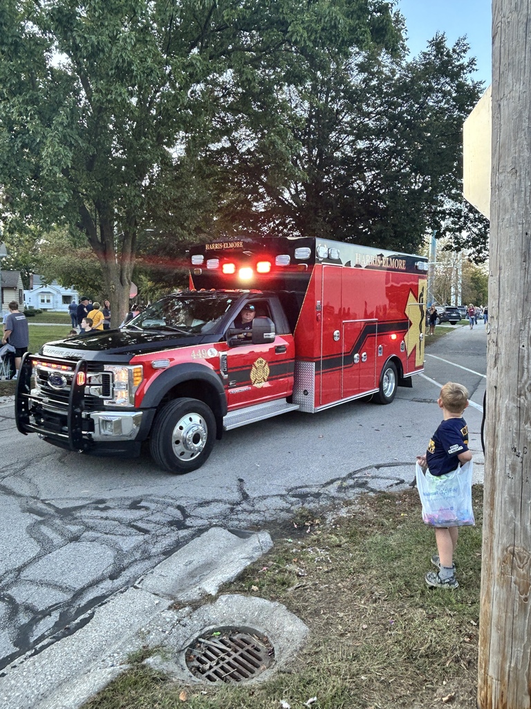 Elmore Fire Department in the Parade