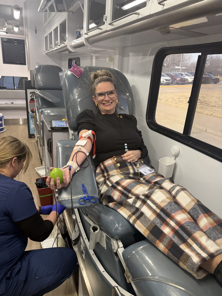 Blood Drive happening now at HP!!  Come give blood and save a life!  Be like our Mrs. Moyer ♥️