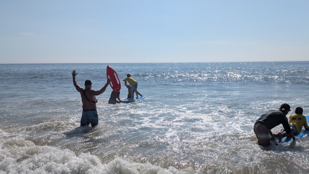 Surf Picture 3