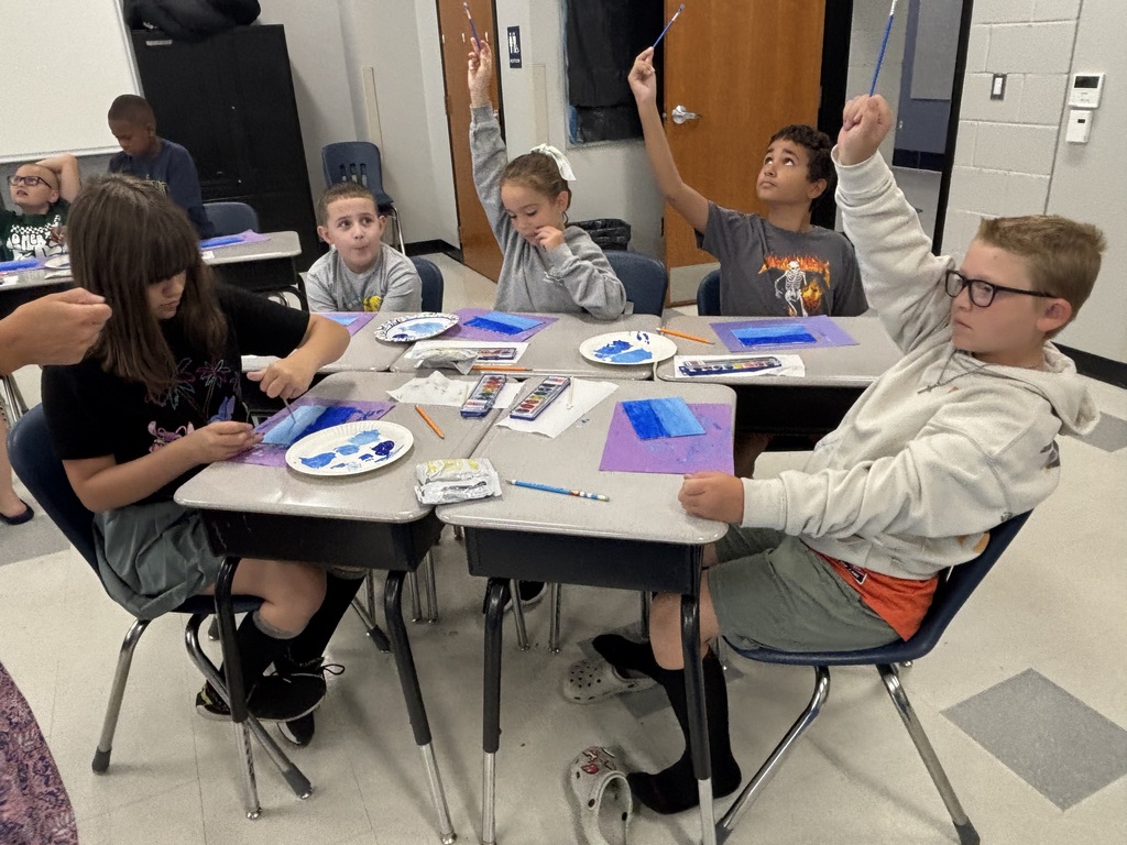 kids painting