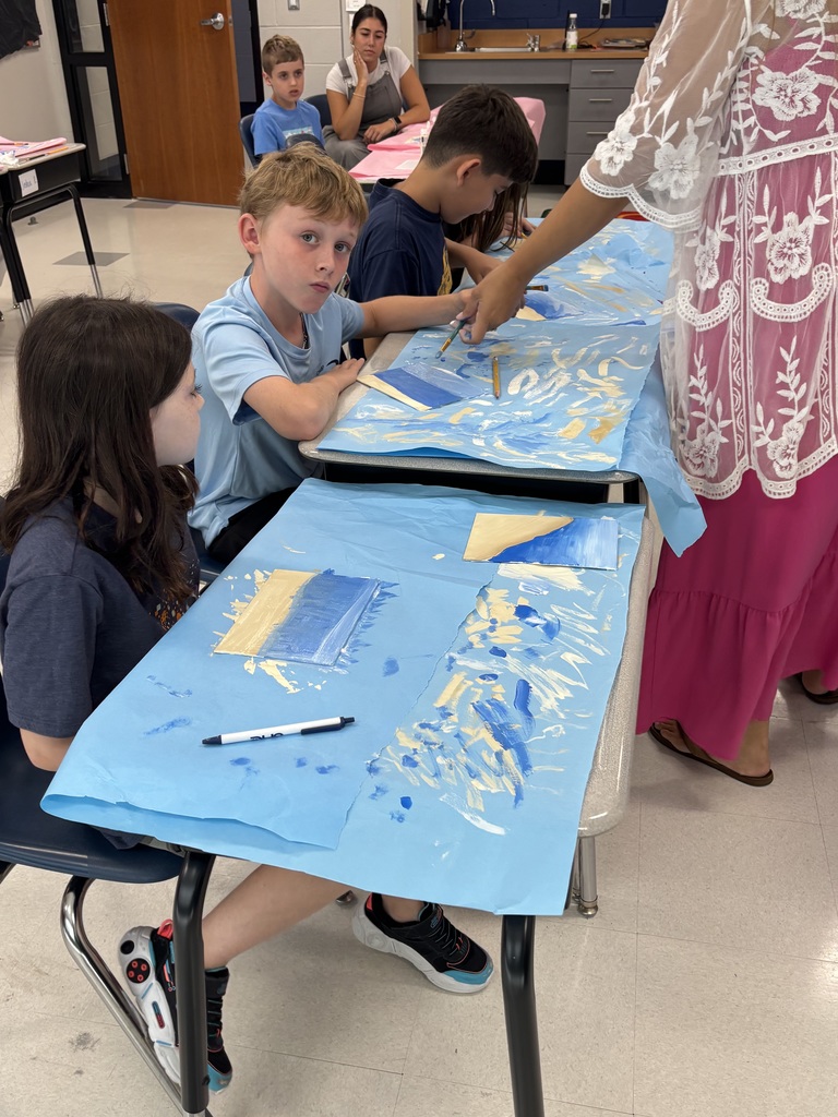 kids painting