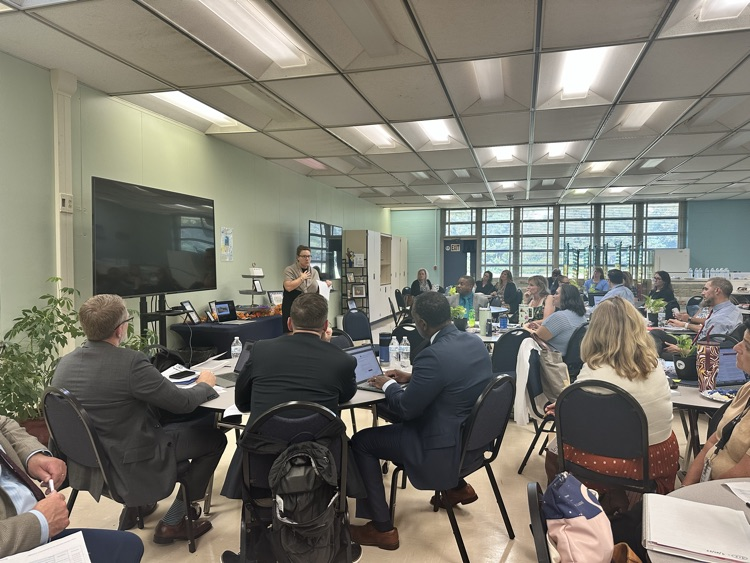 leadership meeting