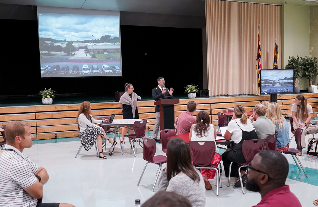 SHMS Apple Distinguished School Celebration