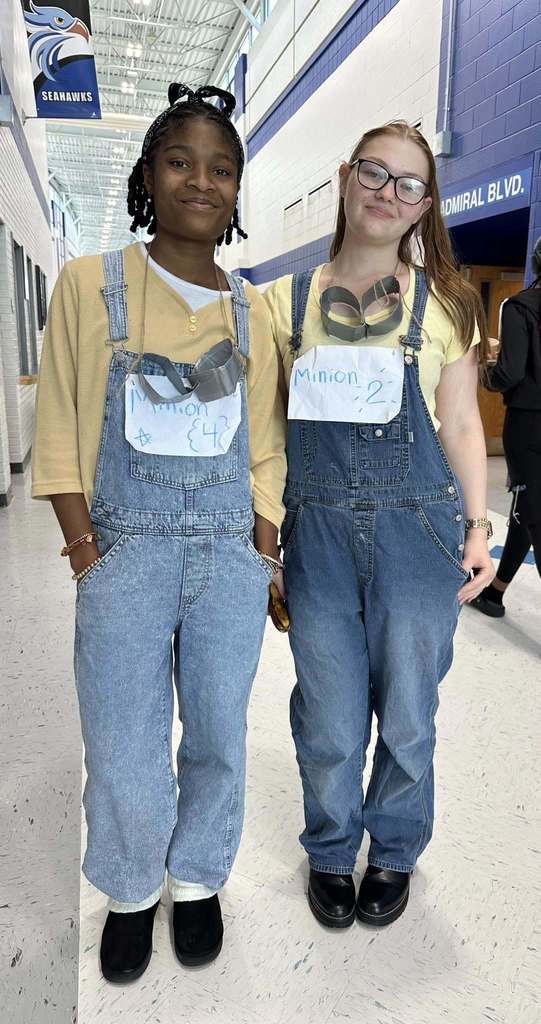 HOCO Spirit Week 2025 Twin Day