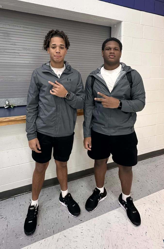 HOCO Spirit Week 2025 Twin Day