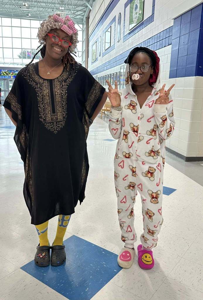 Dress Your Stage HOCO spirit day 2025