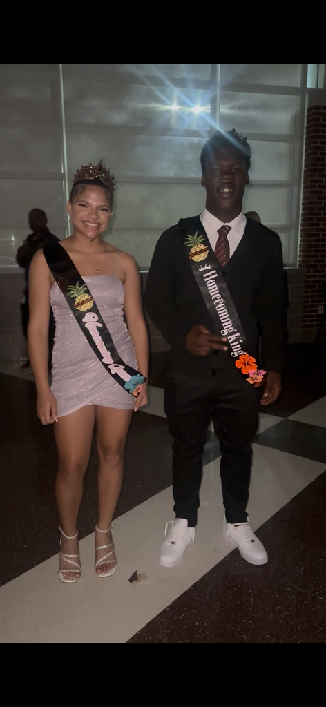 SHHS HOCO 2025 King & Queen
