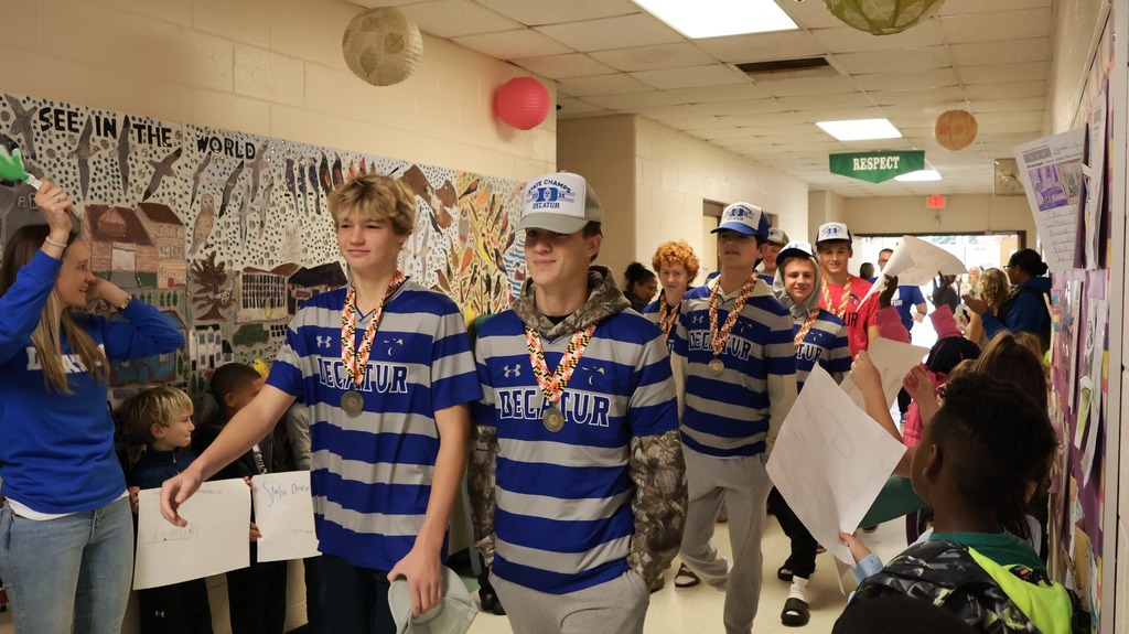 Soccer Team tours Buckingham ES 2025