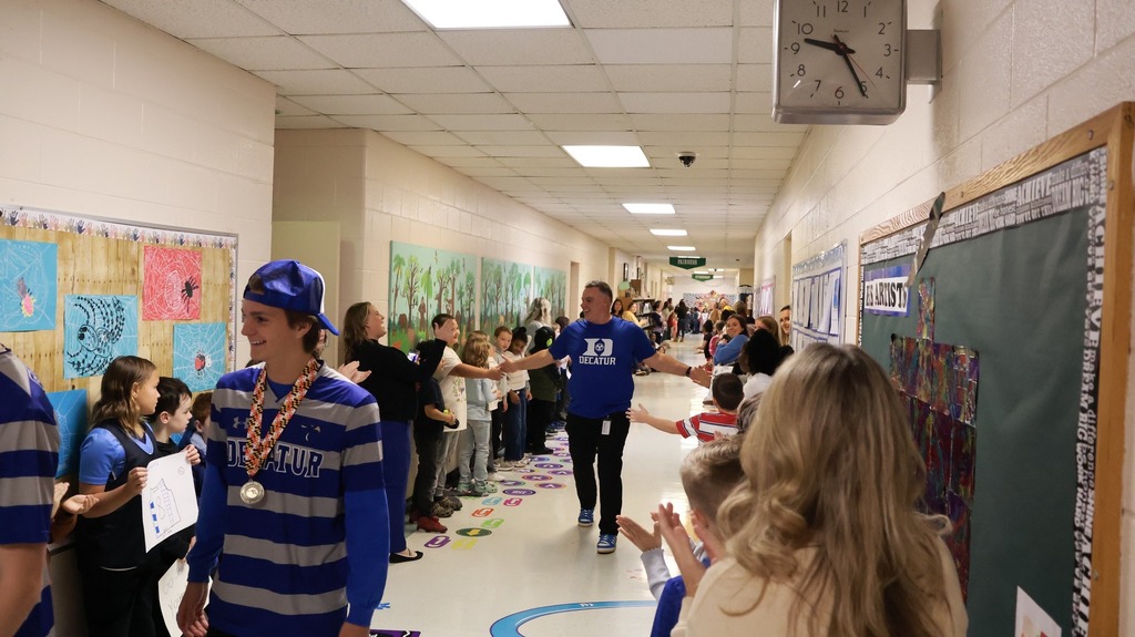 Soccer Team tours Buckingham ES 2025