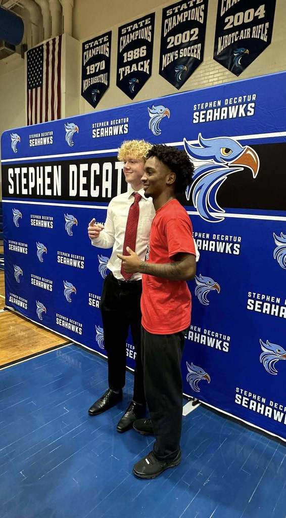 Johnny Hobgood sports signing